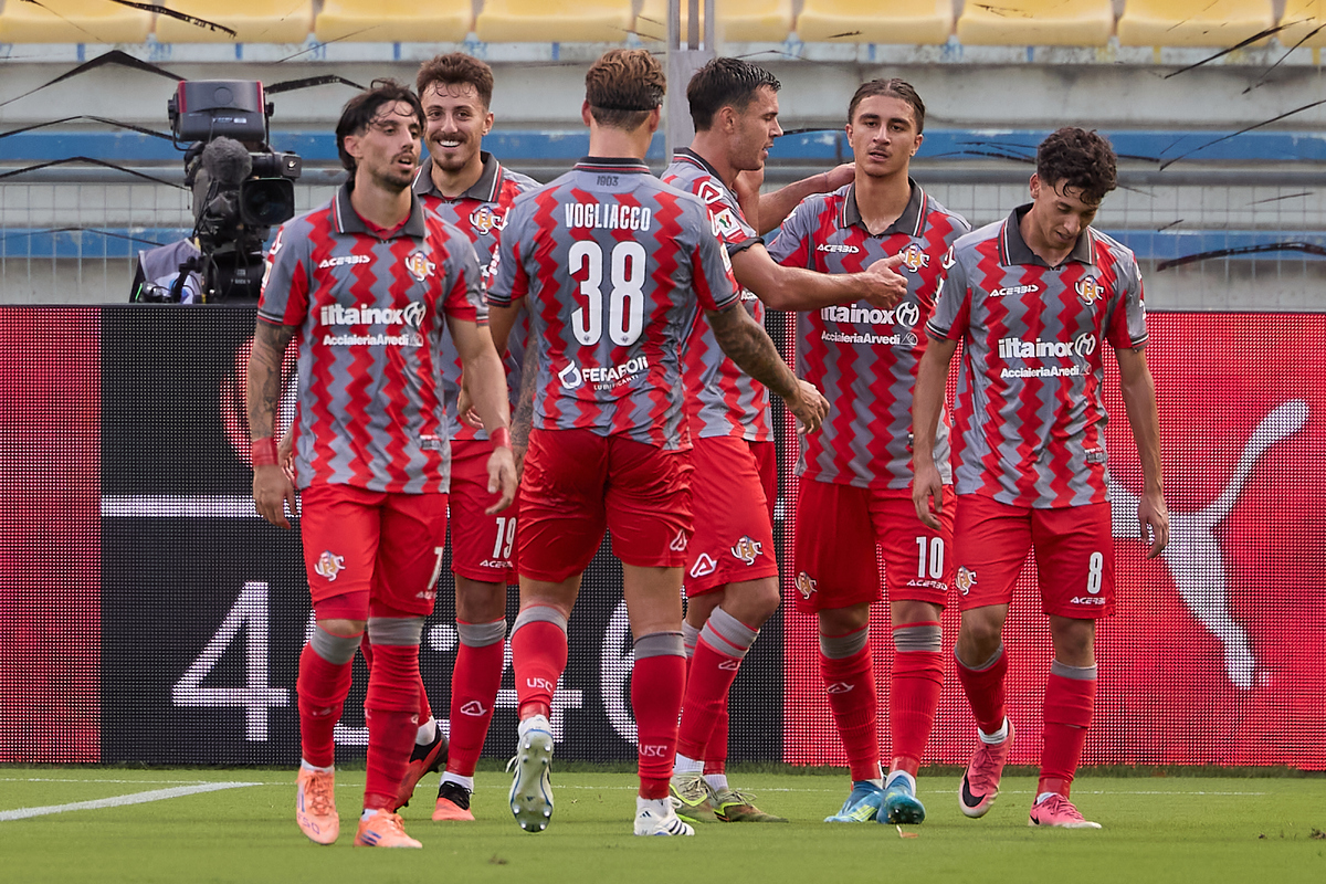 Parma Calcio v Cremonese - Coppa Italia