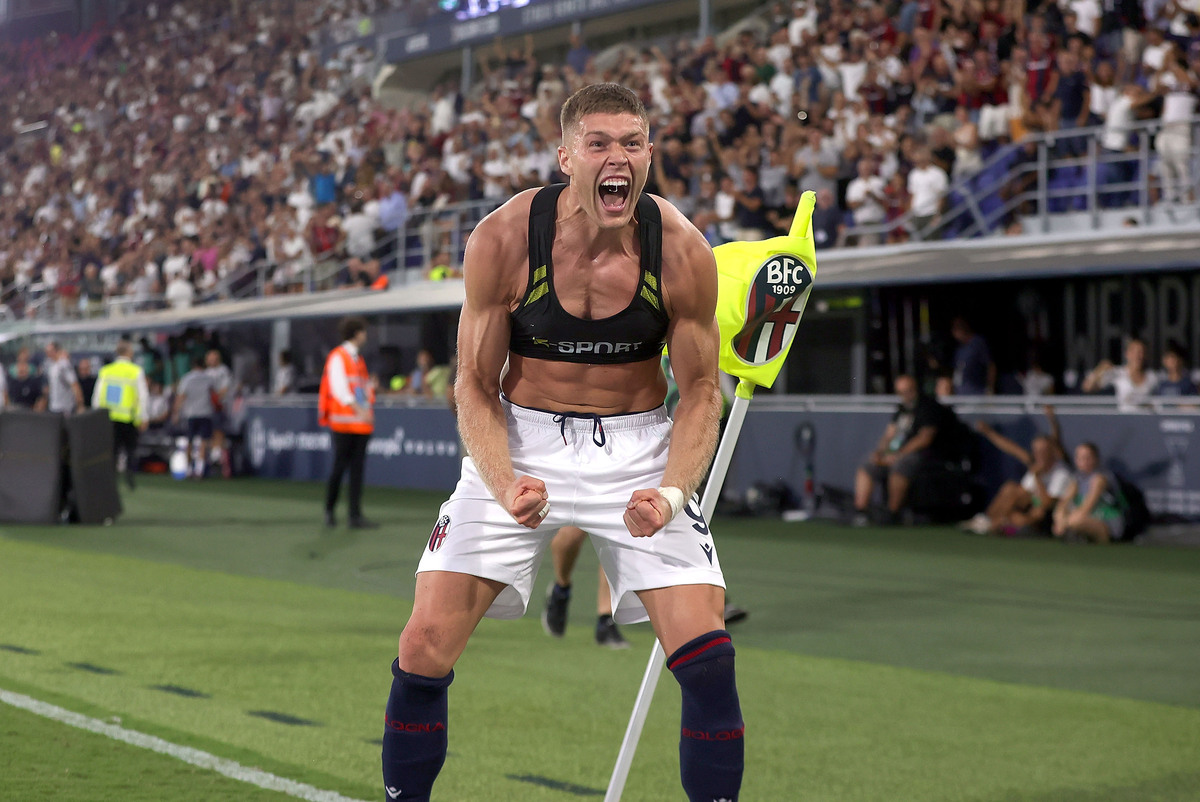 dovbyk Bologna FC v US Sassuolo - Serie A 2026/27