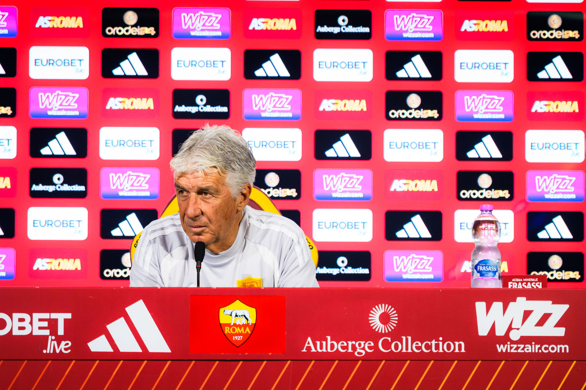 AS Roma Press Conference