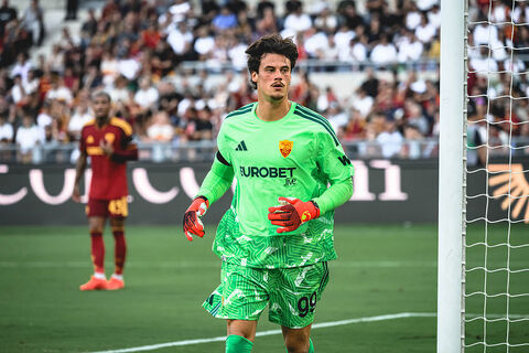 Svilar AS Roma v FC Internazionale