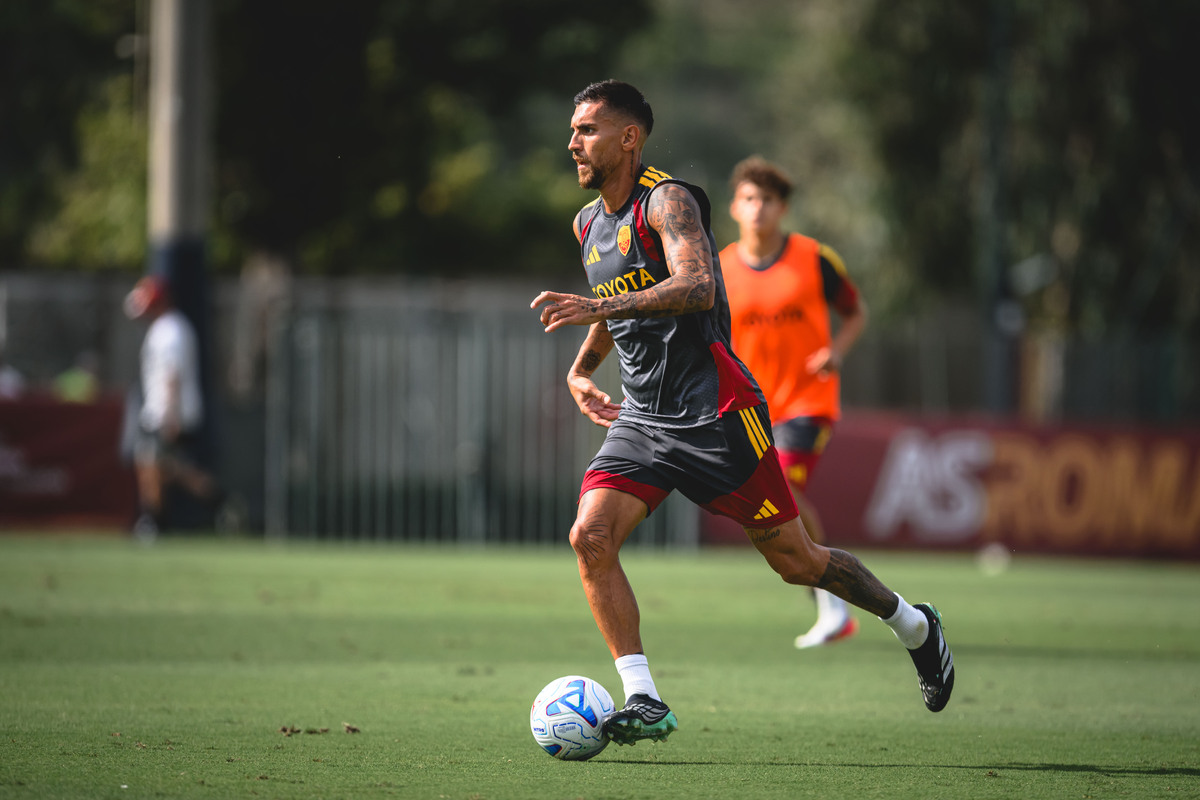 AS Roma Training Session