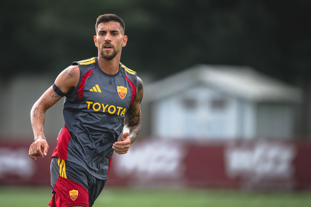 AS Roma Training Session