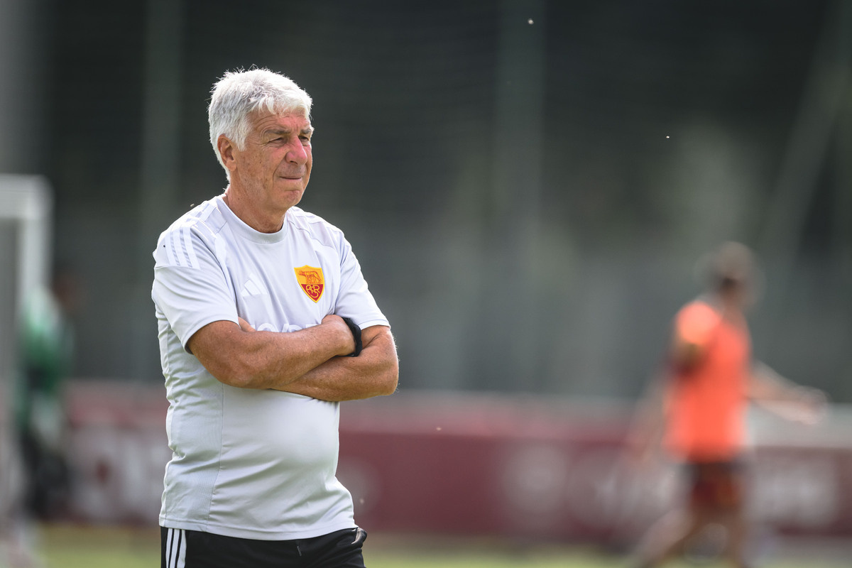 AS Roma Training Session