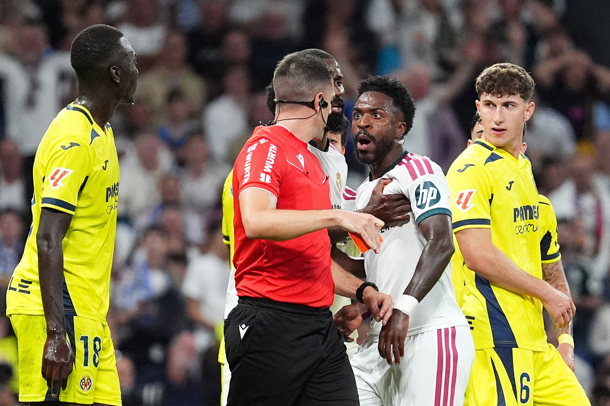 vinicius Real Madrid v Villarreal CF - LaLiga EA Sports 2026/27