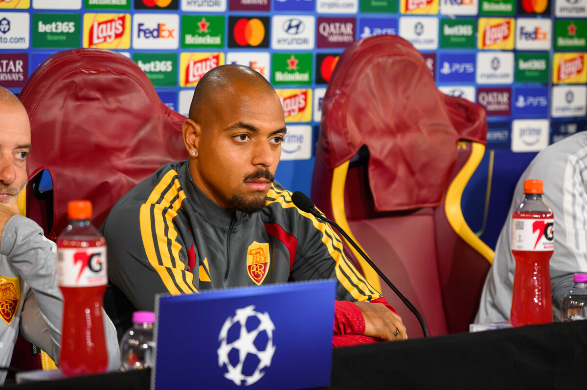 malen AS Roma Training Session And Press Conference - UEFA Champions League 2026/27 League Phase MD2