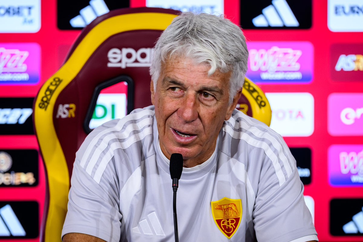 AS Roma Press Conference