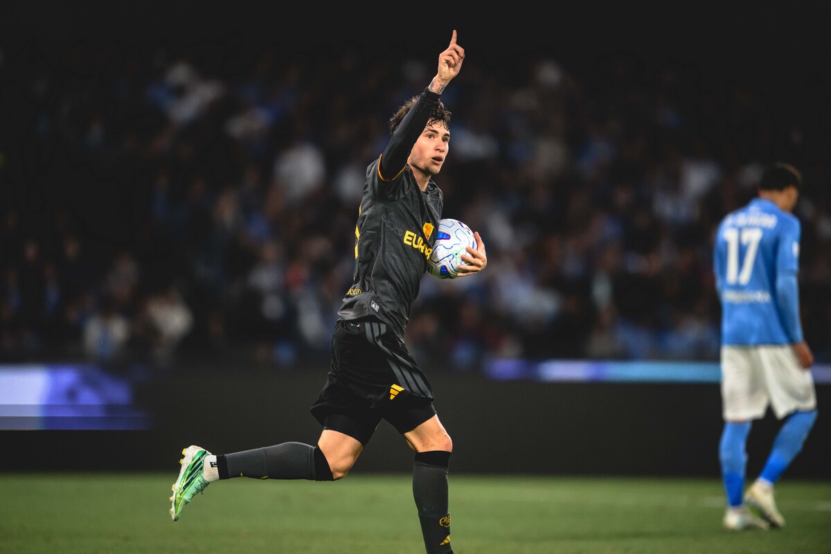 Soulé SSC Napoli v AS Roma