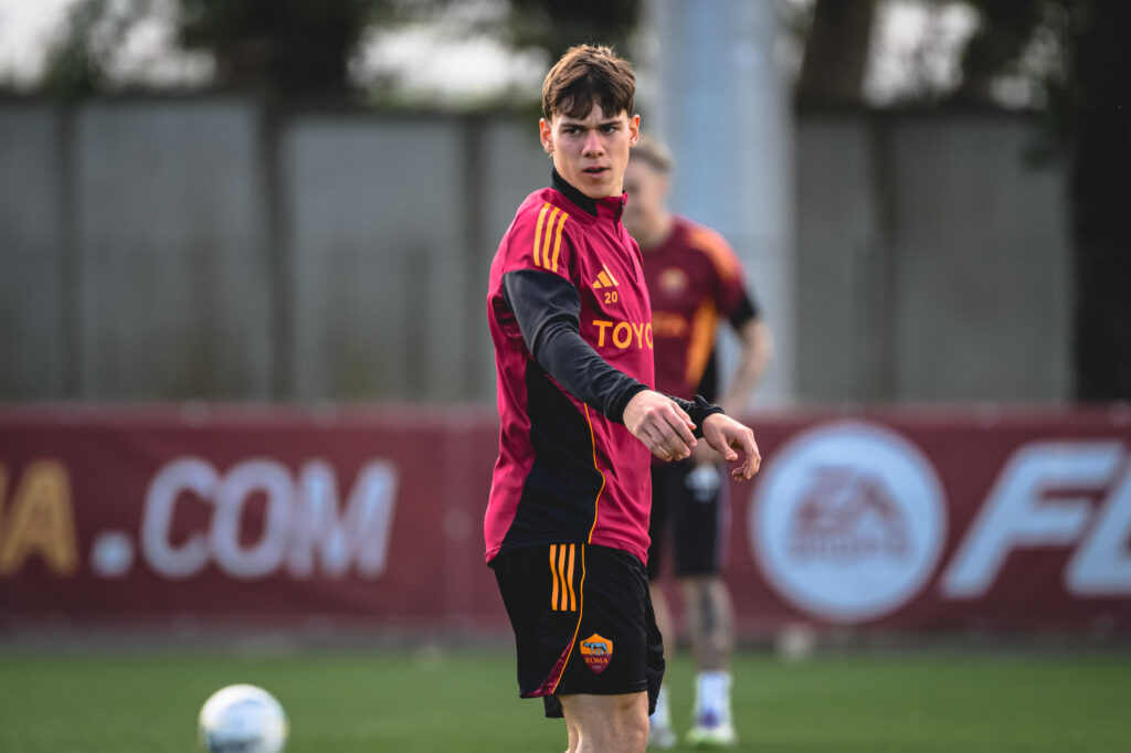 Venturino AS Roma Training Session