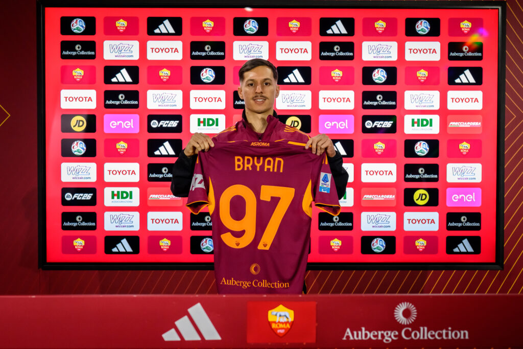 AS Roma Unveil New Signing Bryan Zaragoza