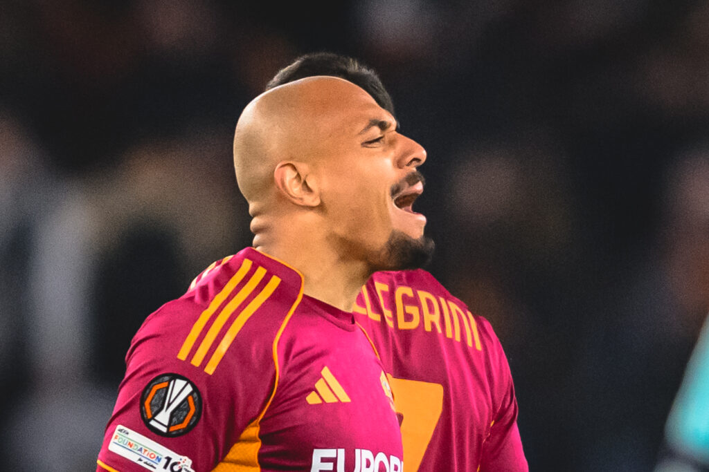 malen AS Roma v Bologna FC 1909 - UEFA Europa League 2025/26 Round of 16 Second Leg