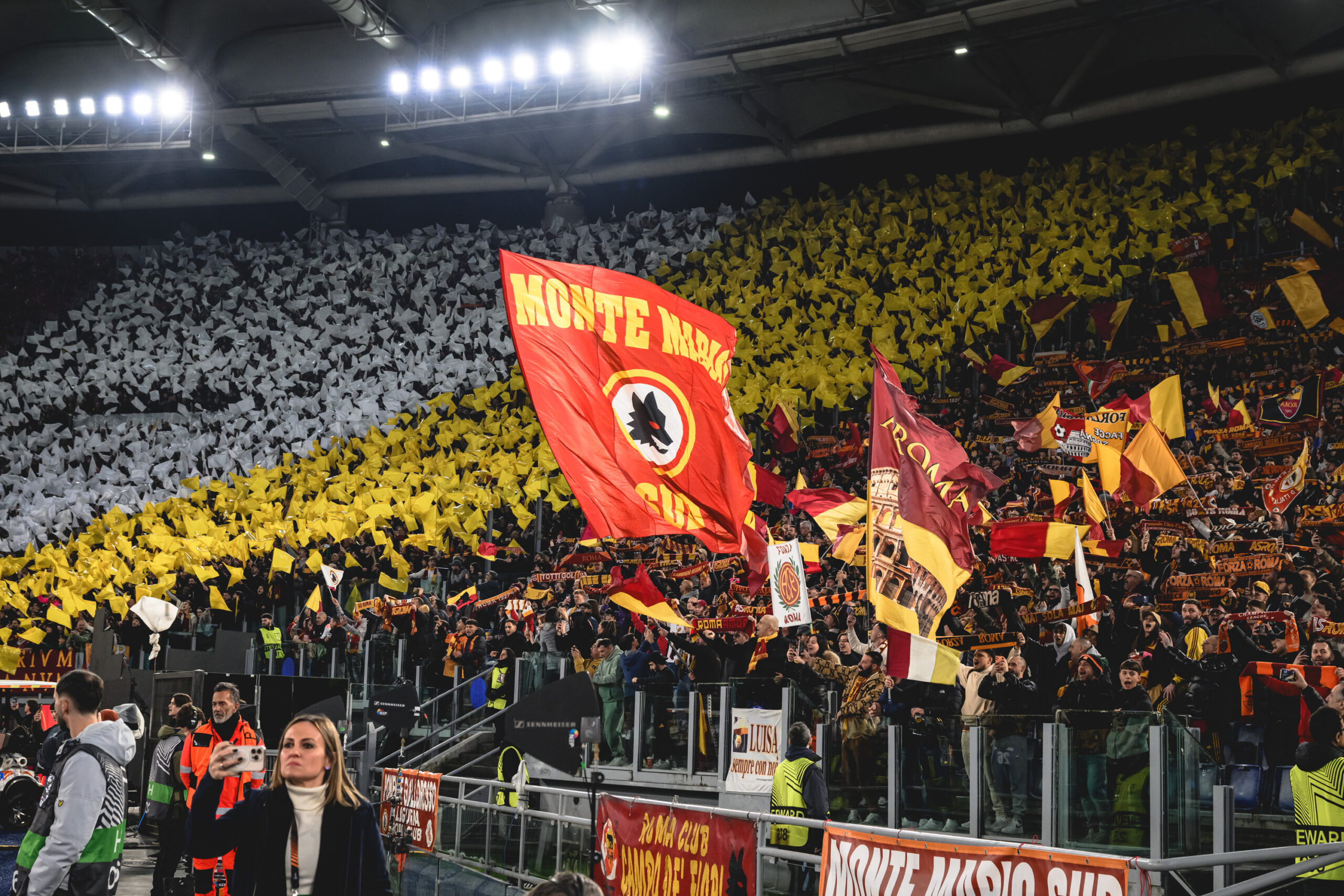 curva AS Roma v Bologna FC 1909 - UEFA Europa League 2025/26 Round of 16 Second Leg