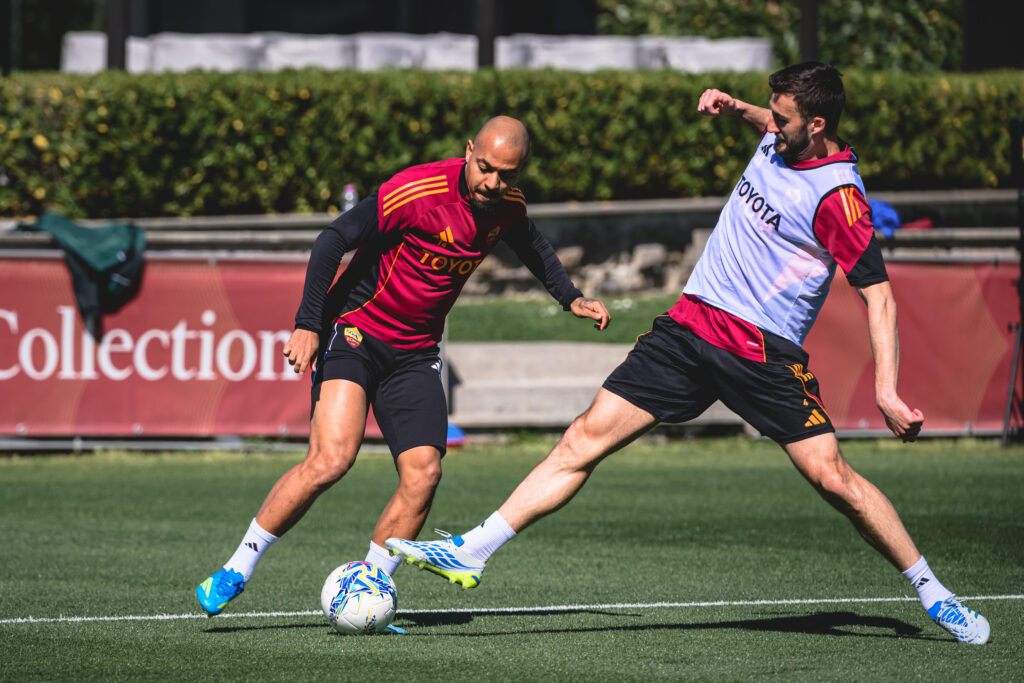 Malen AS Roma Training Session
